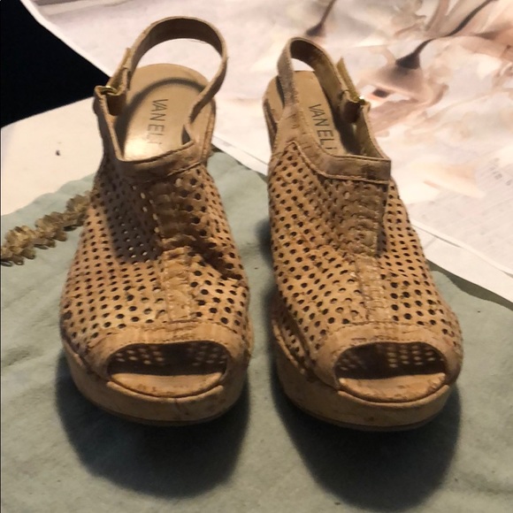 vaneli mayda studded slide sandal